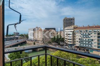 Piso en venta en Ensanche Centro - Puerto en Málaga