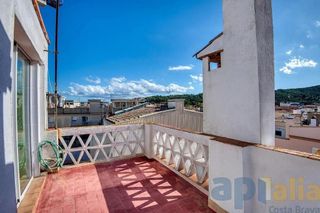 Casa pareada en venta en L'Eixample en Sant Feliu de Guíxols
