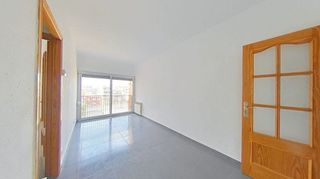 Piso en venta en Artigas - Llefià en Badalona