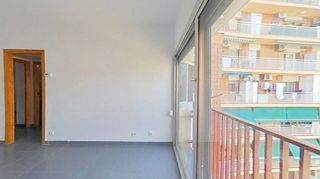 Piso en venta en Artigas - Llefià en Badalona