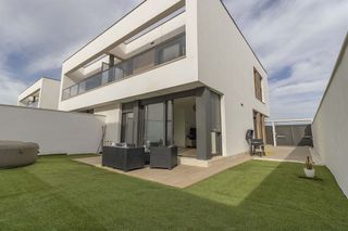 Casa pareada en venta en Oromana en Alcalá de Guadaira