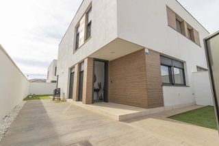 Casa pareada en venta en Oromana en Alcalá de Guadaira