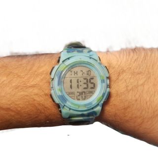 Reloj SKMEI Camuflaje Azul/Verde.
Sumergible a 5AT
