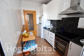 Piso en venta en Zona Bosca en Burriana
