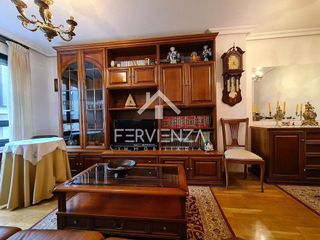 Piso en venta en Milán - Pumarín - Teatinos en Oviedo