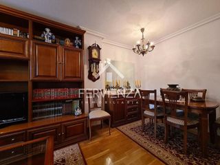 Piso en venta en Milán - Pumarín - Teatinos en Oviedo
