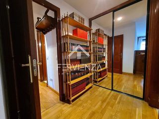 Piso en venta en Milán - Pumarín - Teatinos en Oviedo
