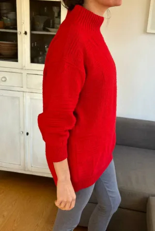 Jersey rojo mujer cuello alto