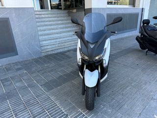 Yamaha Xmax 250