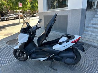 Yamaha Xmax 250