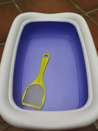 Arenero para gato con pala