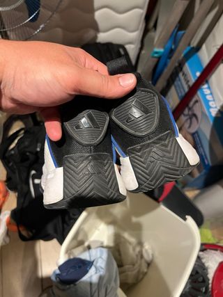 Scarpe Adidas uomo nere e bianche