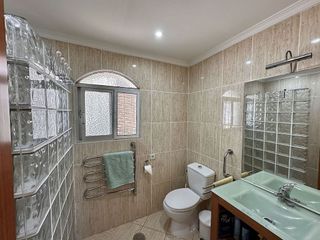 Chalet en venta en El Faro de Calaburra - Chaparral en Mijas