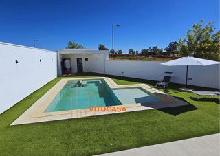 Chalet en venta en Oromana en Alcalá de Guadaira