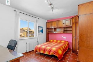 Casa adosada en venta en Gabias (Las)