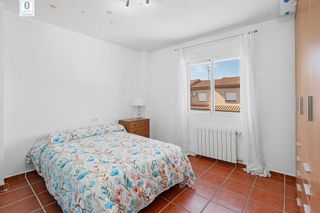 Casa adosada en venta en Gabias (Las)