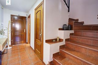 Casa adosada en venta en Gabias (Las)