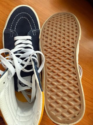 Zapatillas Vans Altas Azul y Amarillo