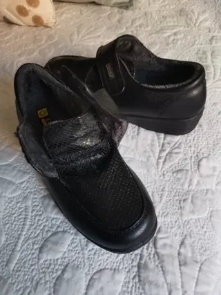 Zapatos de confort negros