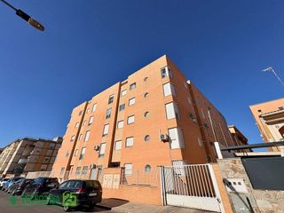 Piso en venta en Urbanización San Isidro en Ocaña