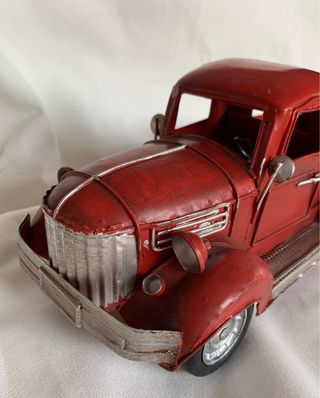 Coche de Metal Rojo Decorativo