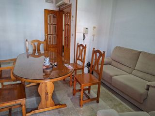 Casa adosada en venta en Ctra. Circunvalación - La Magdalena en Jaén