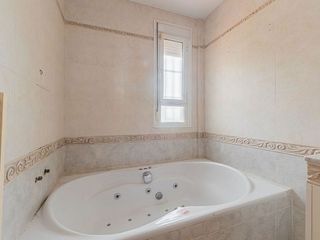 Chalet en venta en Espartinas