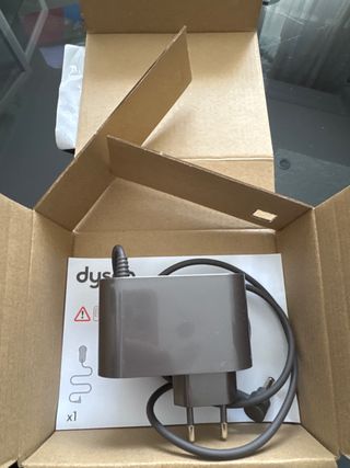Cargador Dyson Nuevo