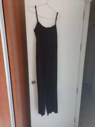 Mono negro tirantes