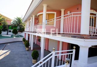 Chalet en venta en Caudete