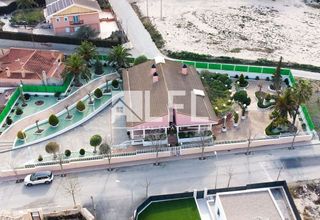 Chalet en venta en Caudete