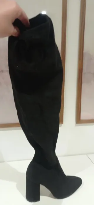 Zapatos varios talla 36 y Bolso verde militar pepe
