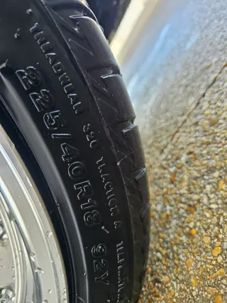 Japan Racing JR23 Llantas en 18"