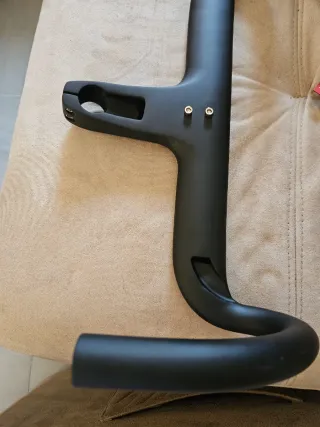 Manillar Bicicleta Carbono Nuevo. Ganga
