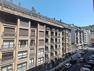 Piso en venta en Gros en San Sebastián-Donostia