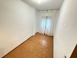Piso en venta en Zarzaquemada en Leganés