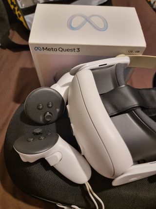 Meta Quest 3 128GB, estuche y Correa. Nuevas!!