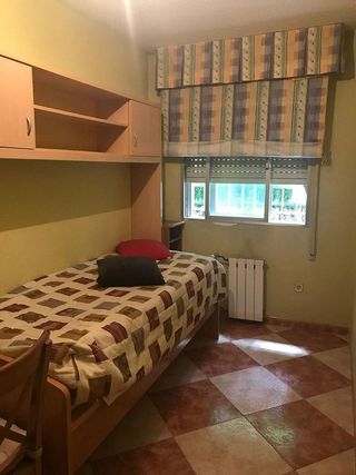 Piso en venta en Reyes Católicos en Alcalá de Henares