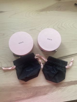 Cajas y bolsas Tous