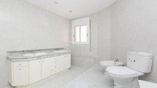 Piso en venta en Torrent Ballester en Viladecans