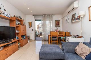 Casa adosada en venta en Barri Antic en Barbera del Vallès