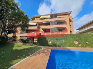 Piso en venta en Mira-sol en Sant Cugat del Vallès