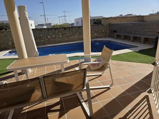 Chalet en venta en Montequinto en Dos Hermanas