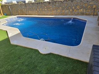 Chalet en venta en Montequinto en Dos Hermanas