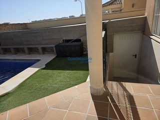 Chalet en venta en Montequinto en Dos Hermanas