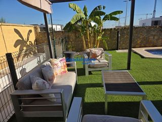 Chalet en venta en Montequinto en Dos Hermanas