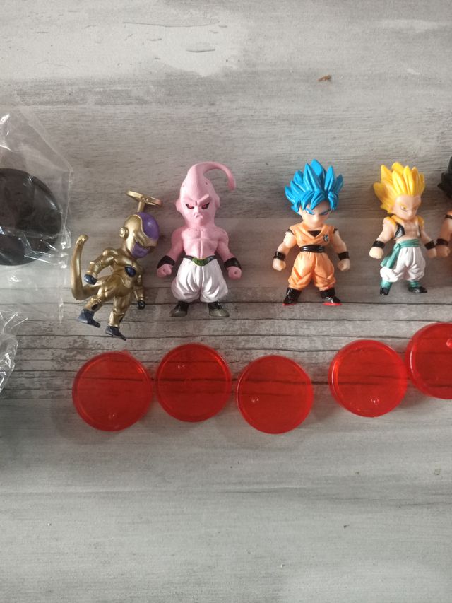 Figuras Dragon Ball con bases