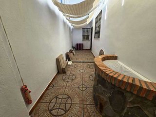 Casa adosada en venta en Centro en Bormujos