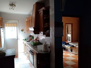 Casa adosada en venta en Sanlúcar la Mayor