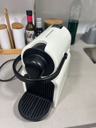 Cafetera Nespresso Krups Blanca